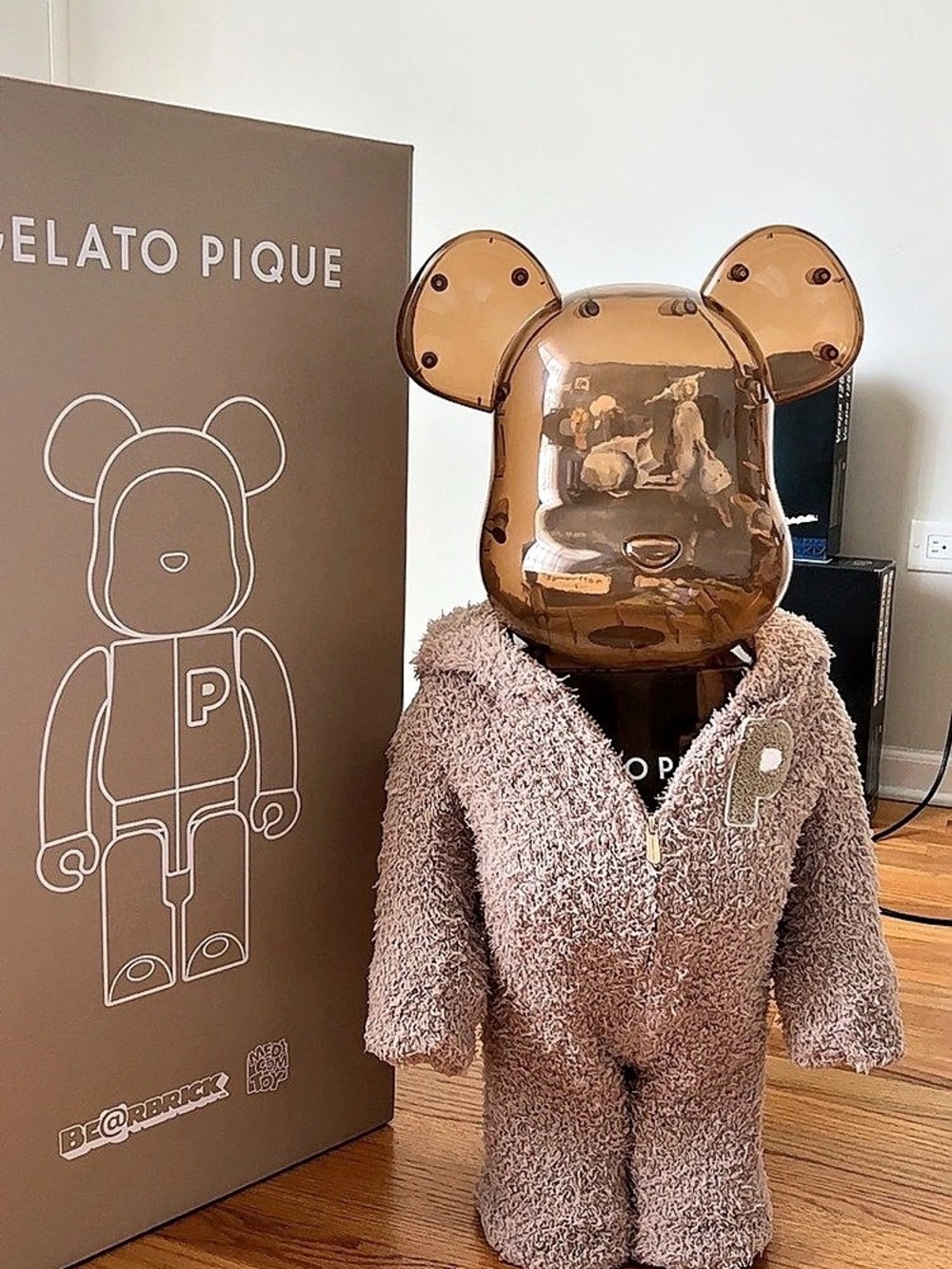 Bearbrick Gelato Pique Bear Collectible Figure in Brown Like New